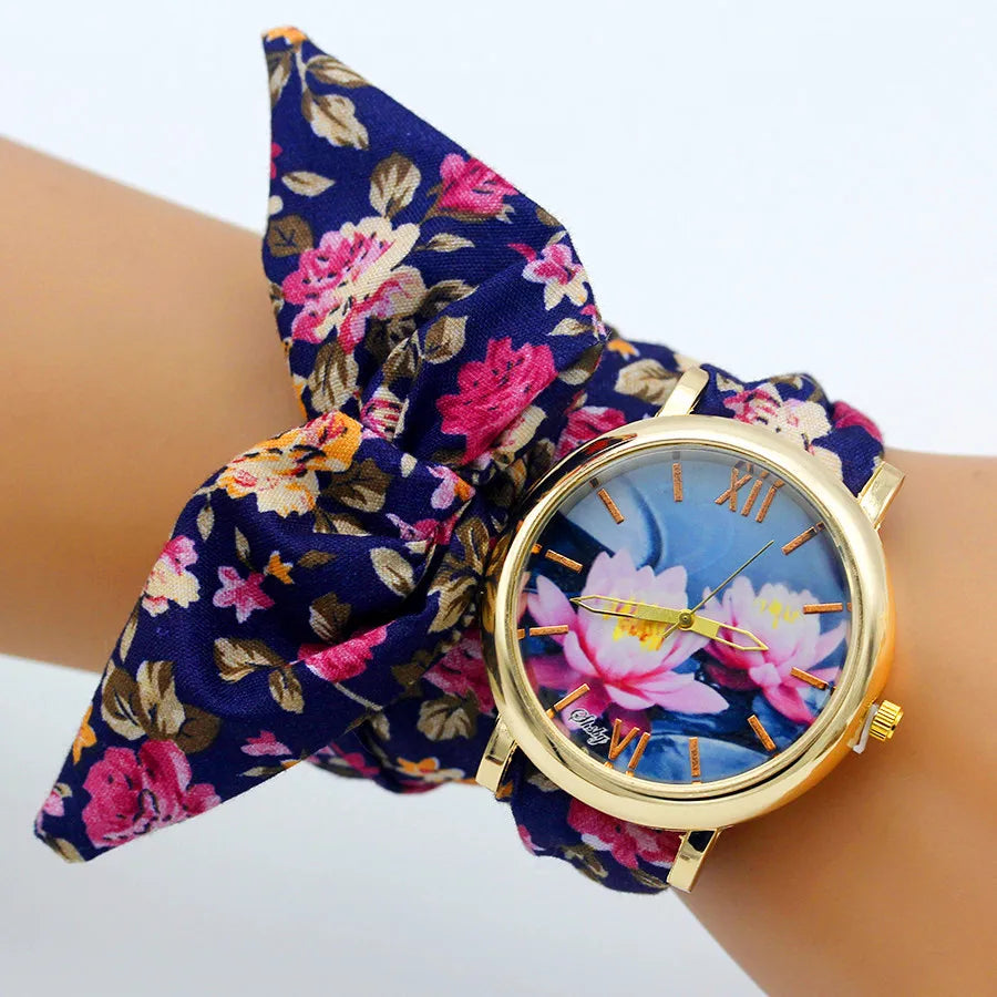 Shsby New Woman's Watch Fashion Luxury Ladies Quartz Wristwatch Top Brand Floral Cloth Bracelet Watch Flower Women Watches Reloj