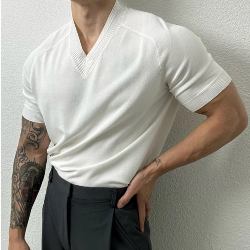 Men's Clothing Light Luxury Knit V Neck Short-sleeved T Shirt Solid Color Leisure Korean Popular Streetwear Retro Knitwear M-3XL